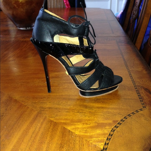 L.A.M.B Gladiator Sandals - Black - Picture 2 of 4